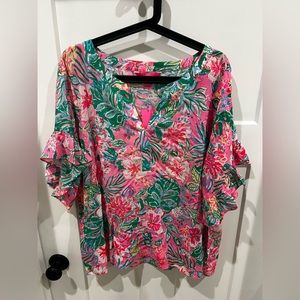 New with tags Lilly Pulitzer Quinna short sleeve top